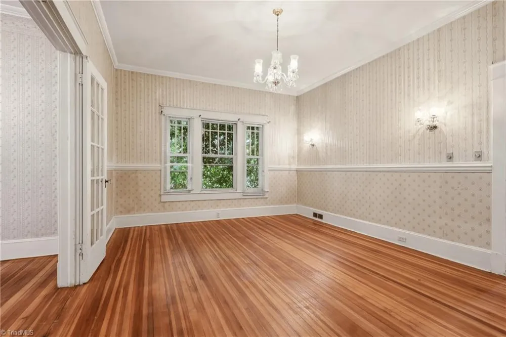 103 Franklin Street Reidsville, NC 27320