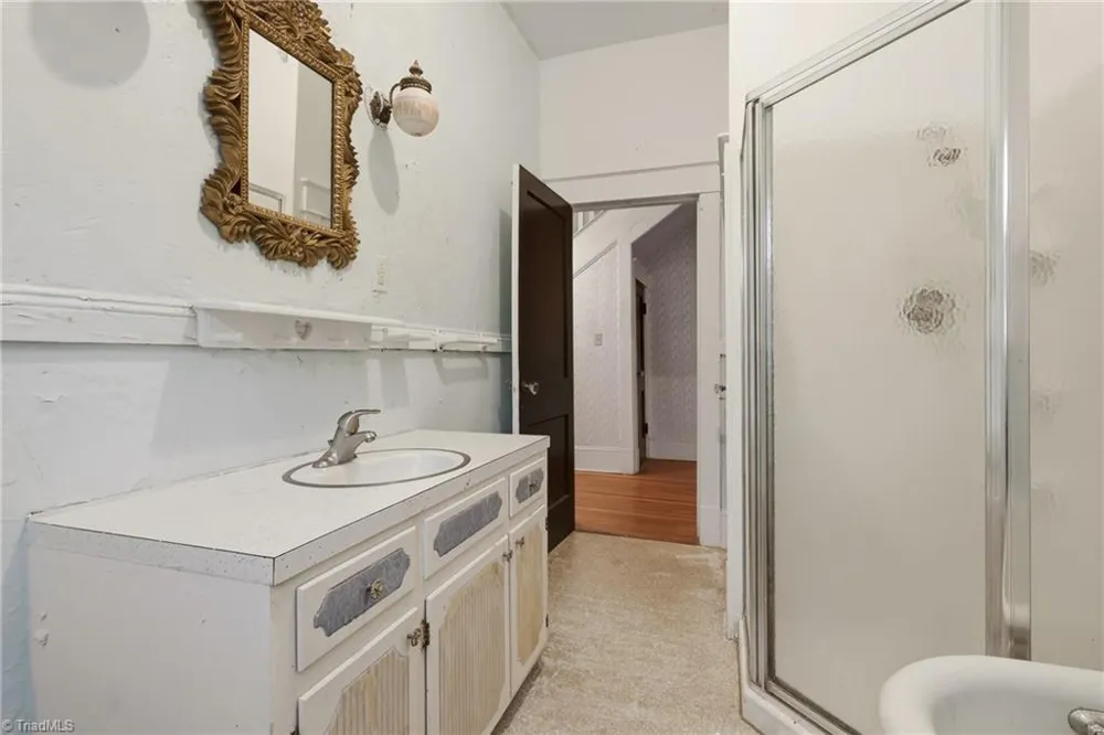 103 Franklin Street Reidsville, NC 27320