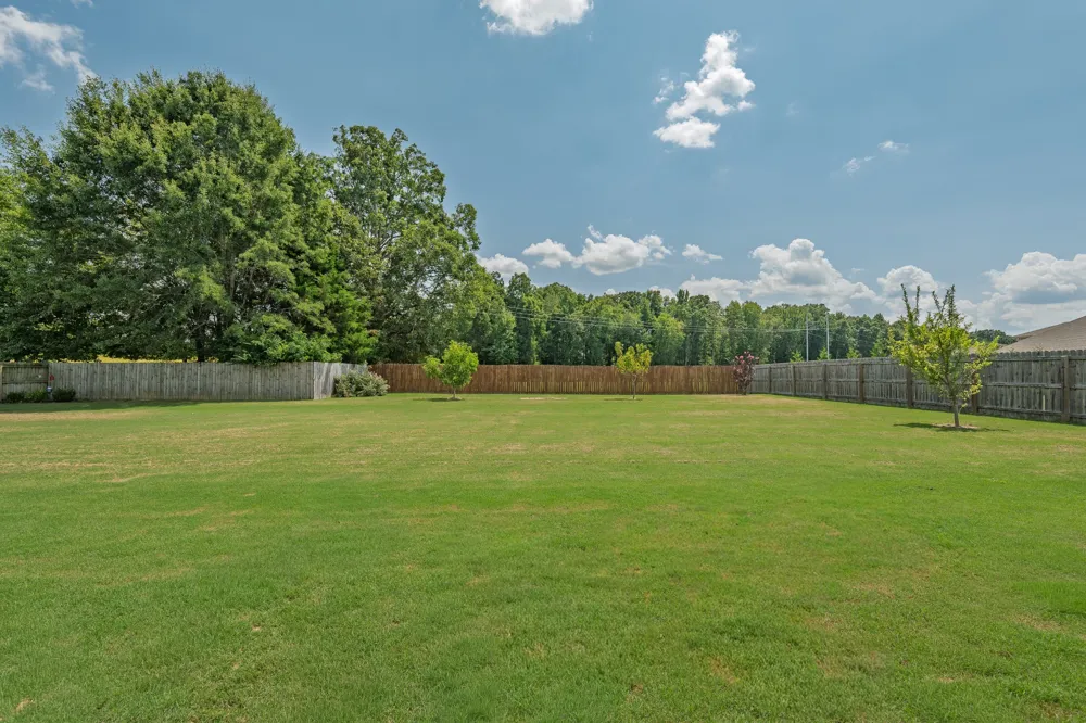 48 Hancock Branch Dr Fayetteville, TN 37334