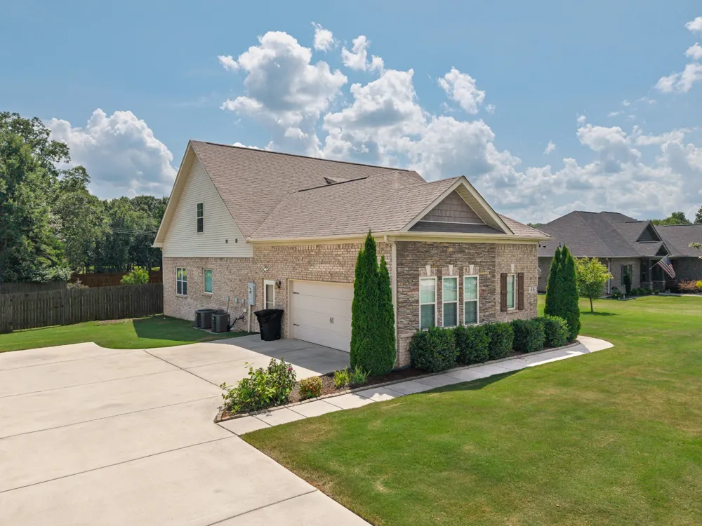 48 Hancock Branch Dr Fayetteville, TN 37334