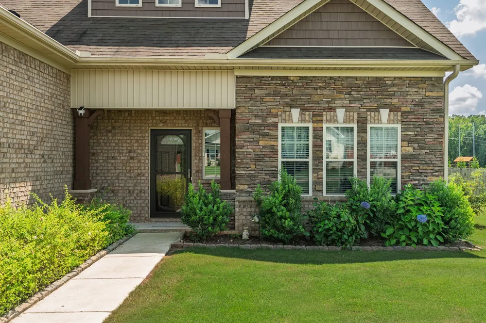 48 Hancock Branch Dr Fayetteville, TN 37334