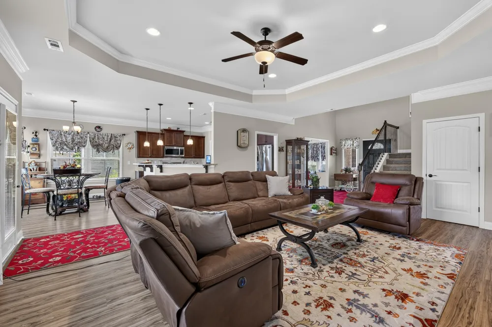 48 Hancock Branch Dr Fayetteville, TN 37334