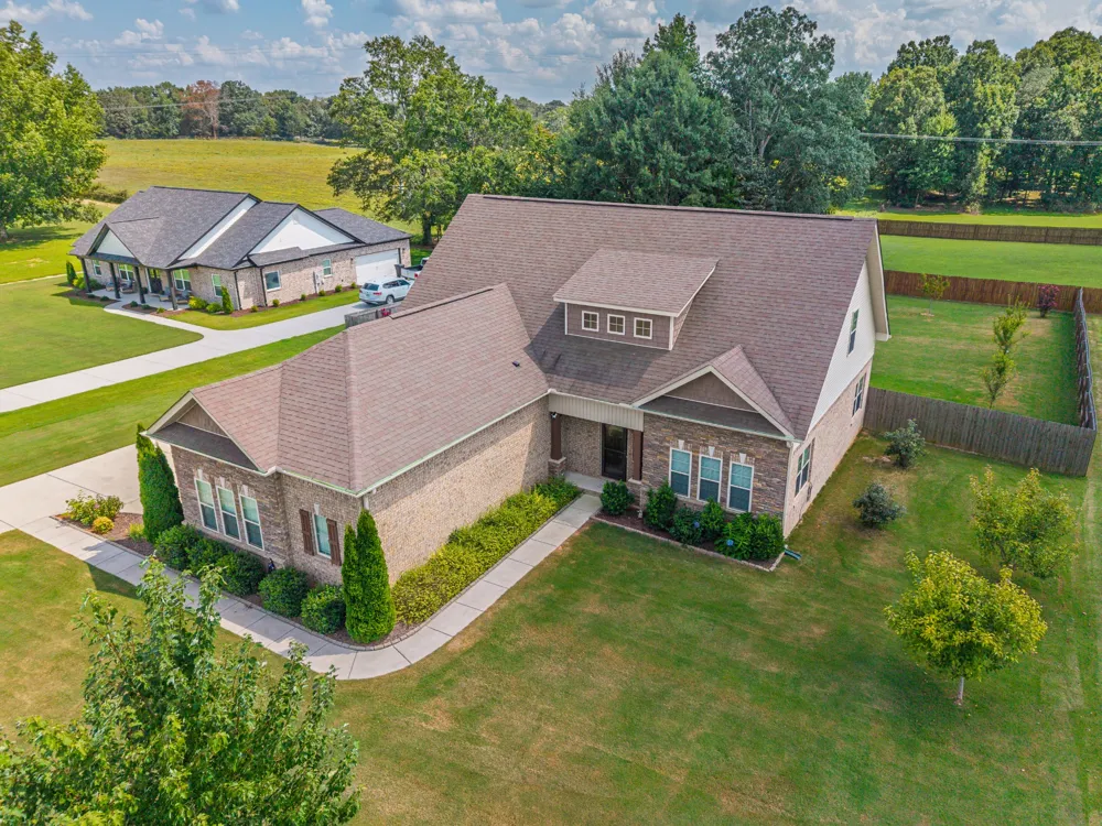 48 Hancock Branch Dr Fayetteville, TN 37334