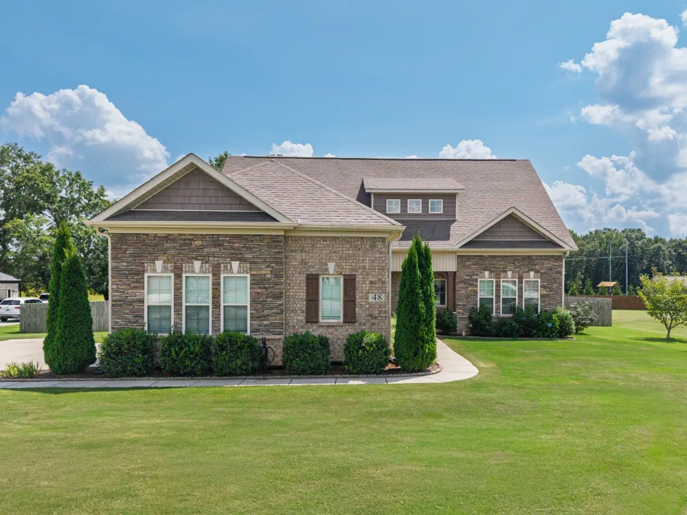 48 Hancock Branch Dr Fayetteville, TN 37334