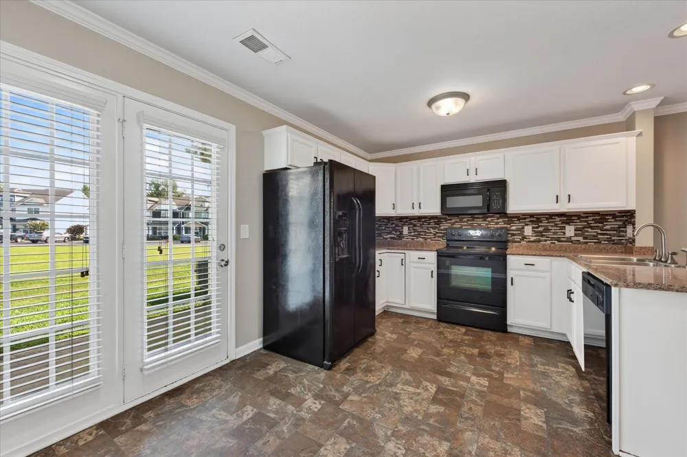 343 Sam Houston Circle Clarksville, TN 37040