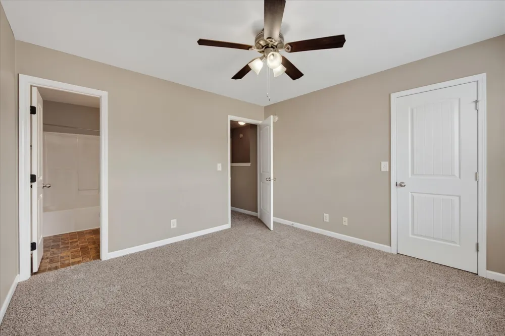 343 Sam Houston Circle Clarksville, TN 37040