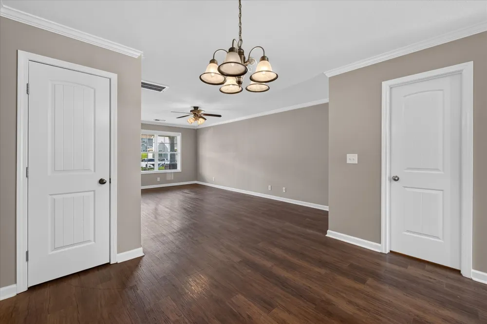 343 Sam Houston Circle Clarksville, TN 37040