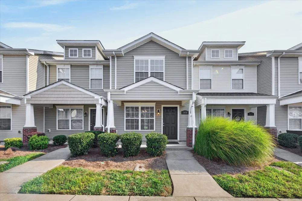 343 Sam Houston Circle Clarksville, TN 37040
