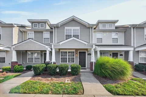 343 Sam Houston Circle