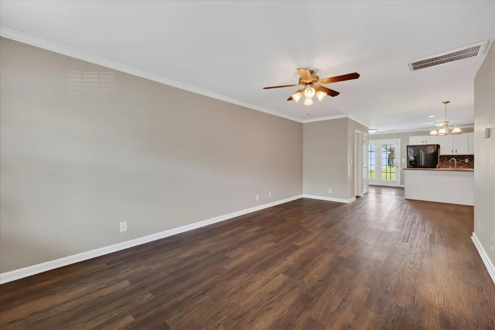 343 Sam Houston Circle Clarksville, TN 37040