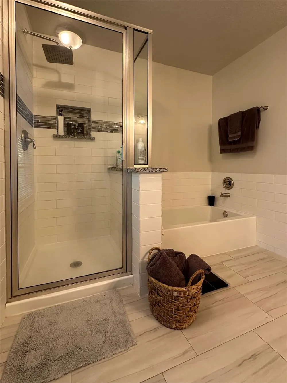 63 S Stony Bridge Circle The Woodlands, TX 77381