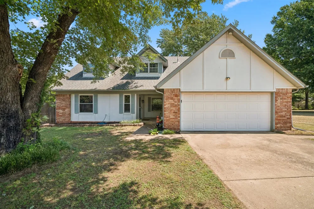 24615 E Sisemore Street Broken Arrow, OK 74014