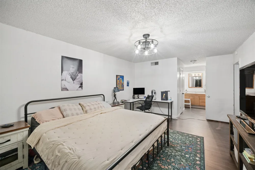 24615 E Sisemore Street Broken Arrow, OK 74014