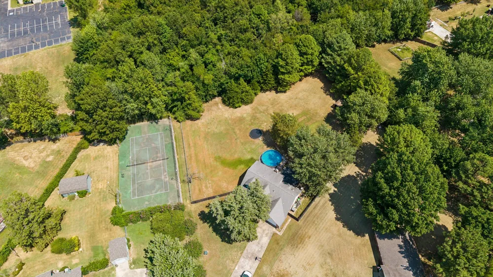 24615 E Sisemore Street Broken Arrow, OK 74014