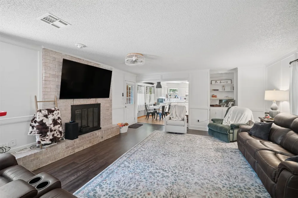 24615 E Sisemore Street Broken Arrow, OK 74014