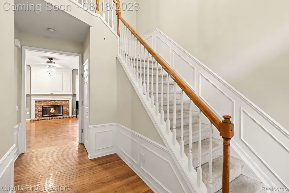 39489 Edgewater Drive Northville Township, MI 48168
