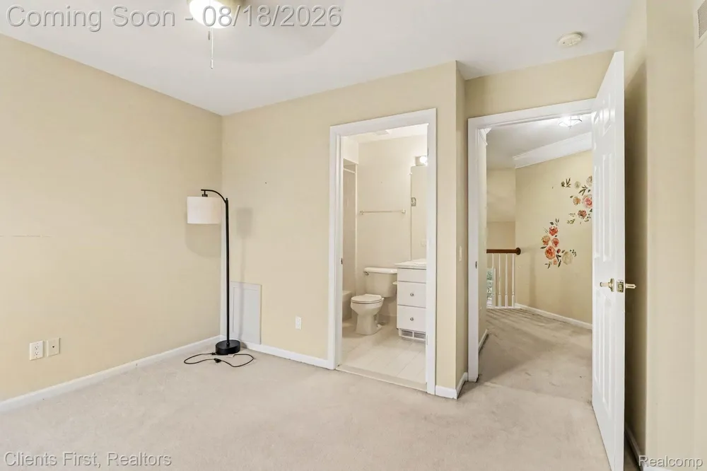 39489 Edgewater Drive Northville Township, MI 48168