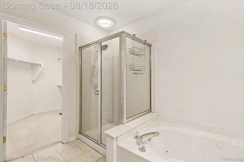 39489 Edgewater Drive Northville Township, MI 48168