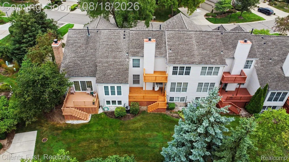 39489 Edgewater Drive Northville Township, MI 48168