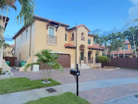 3121 SW 156th Ave