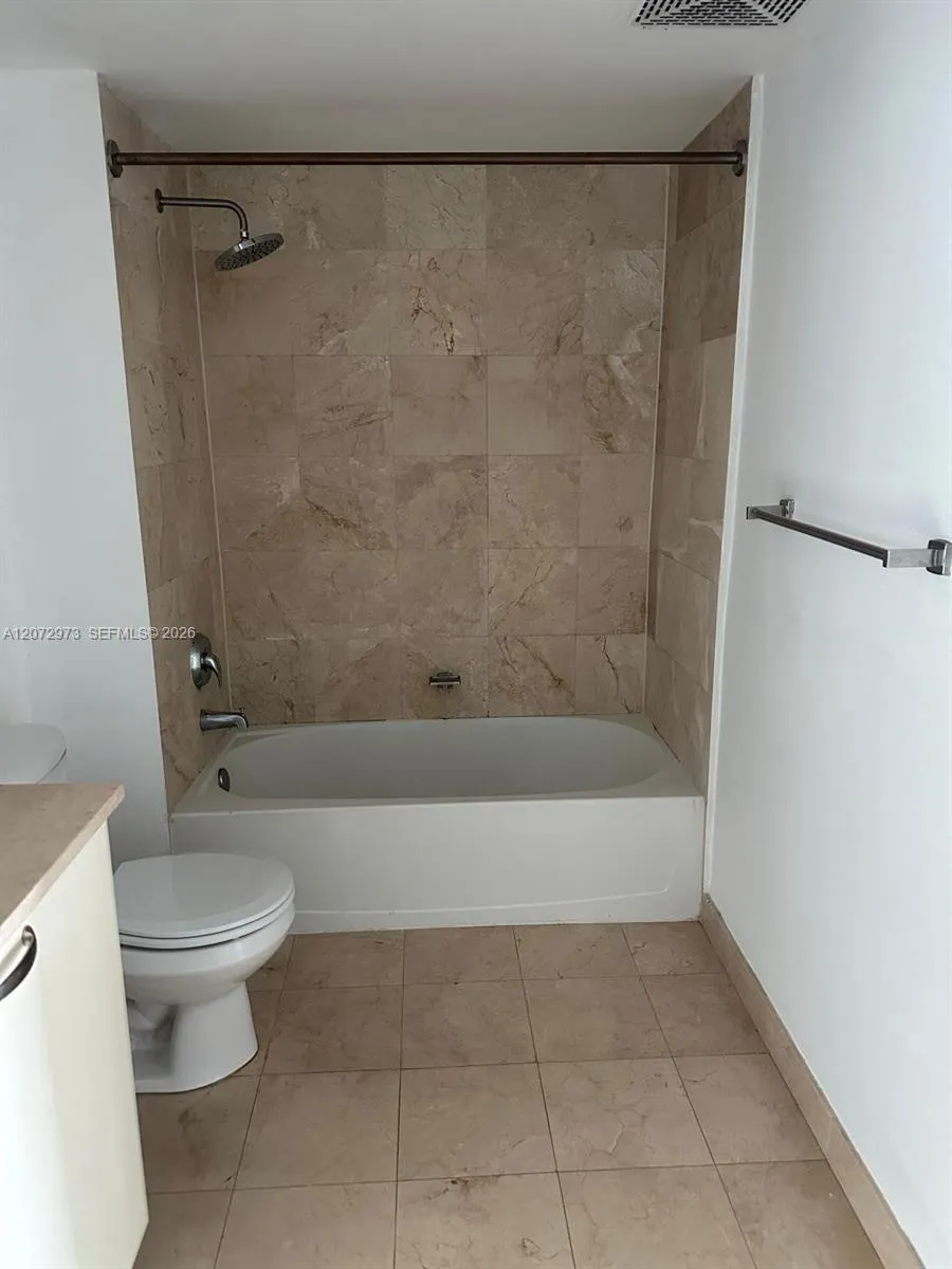 2101 Brickell Ave #1902 Miami, FL 33129