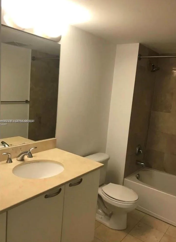 2101 Brickell Ave #1902 Miami, FL 33129