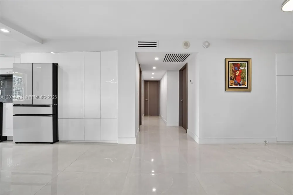 231 174th St #818 Sunny Isles Beach, FL 33160