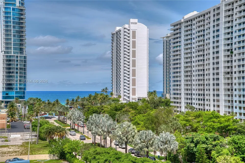 231 174th St #818 Sunny Isles Beach, FL 33160
