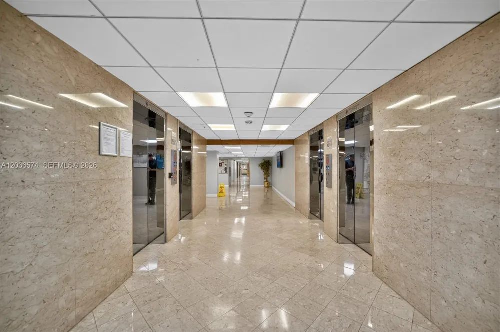 231 174th St #818 Sunny Isles Beach, FL 33160