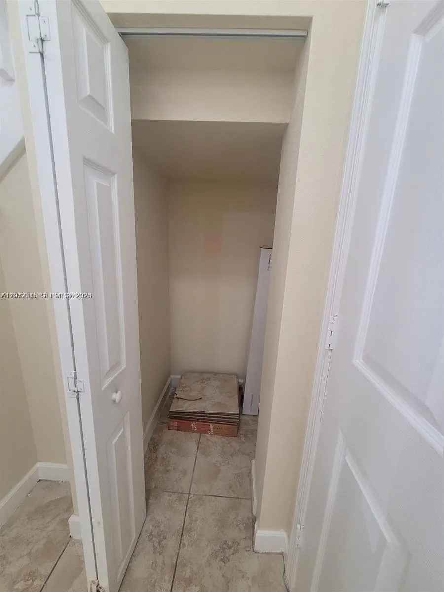 8935 W 35th Ln #8935 Hialeah, FL 33018