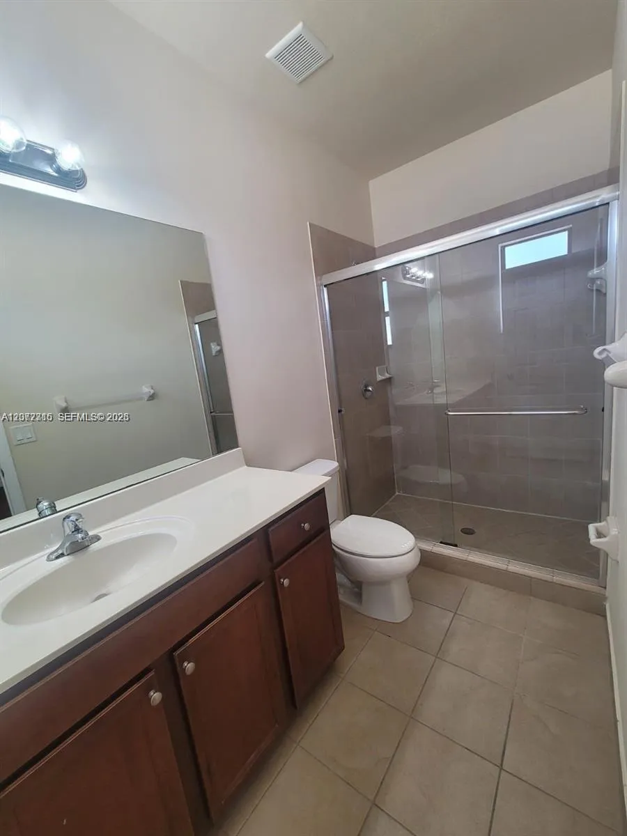 8935 W 35th Ln #8935 Hialeah, FL 33018