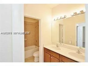 8935 W 35th Ln #8935 Hialeah, FL 33018