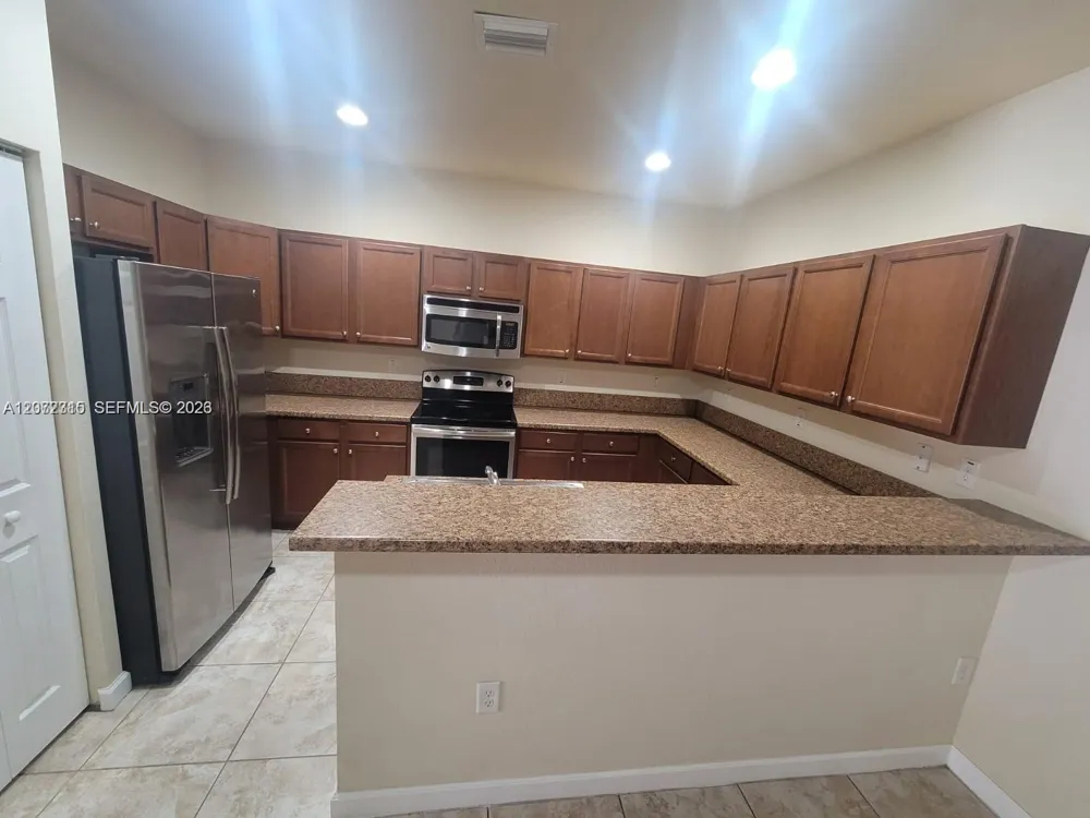 8935 W 35th Ln #8935 Hialeah, FL 33018