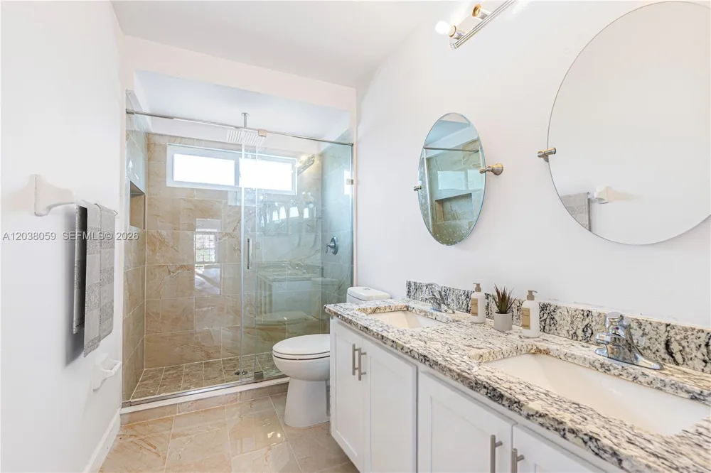 2252 Wyndam Way Kissimmee, FL 34743