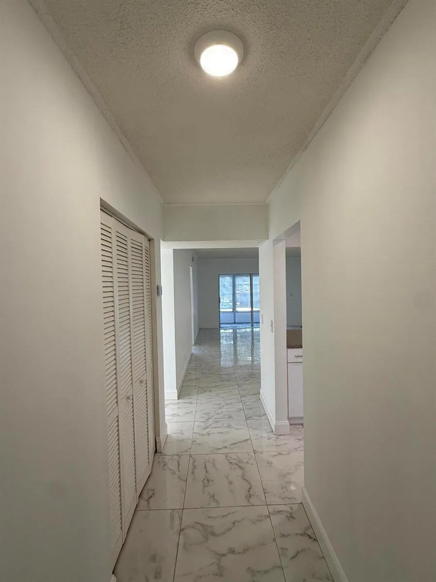 2861 NW 47TH TERRACE #201A Lauderdale Lakes, FL 33313