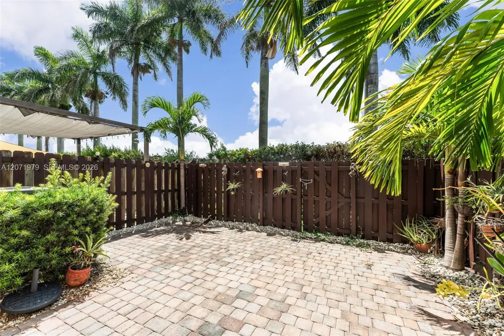 11472 SW 254th St Homestead, FL 33032