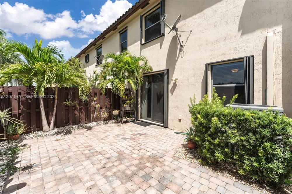 11472 SW 254th St Homestead, FL 33032