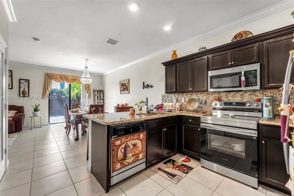 11472 SW 254th St Homestead, FL 33032