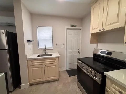 413 S Ocean Boulevard #4