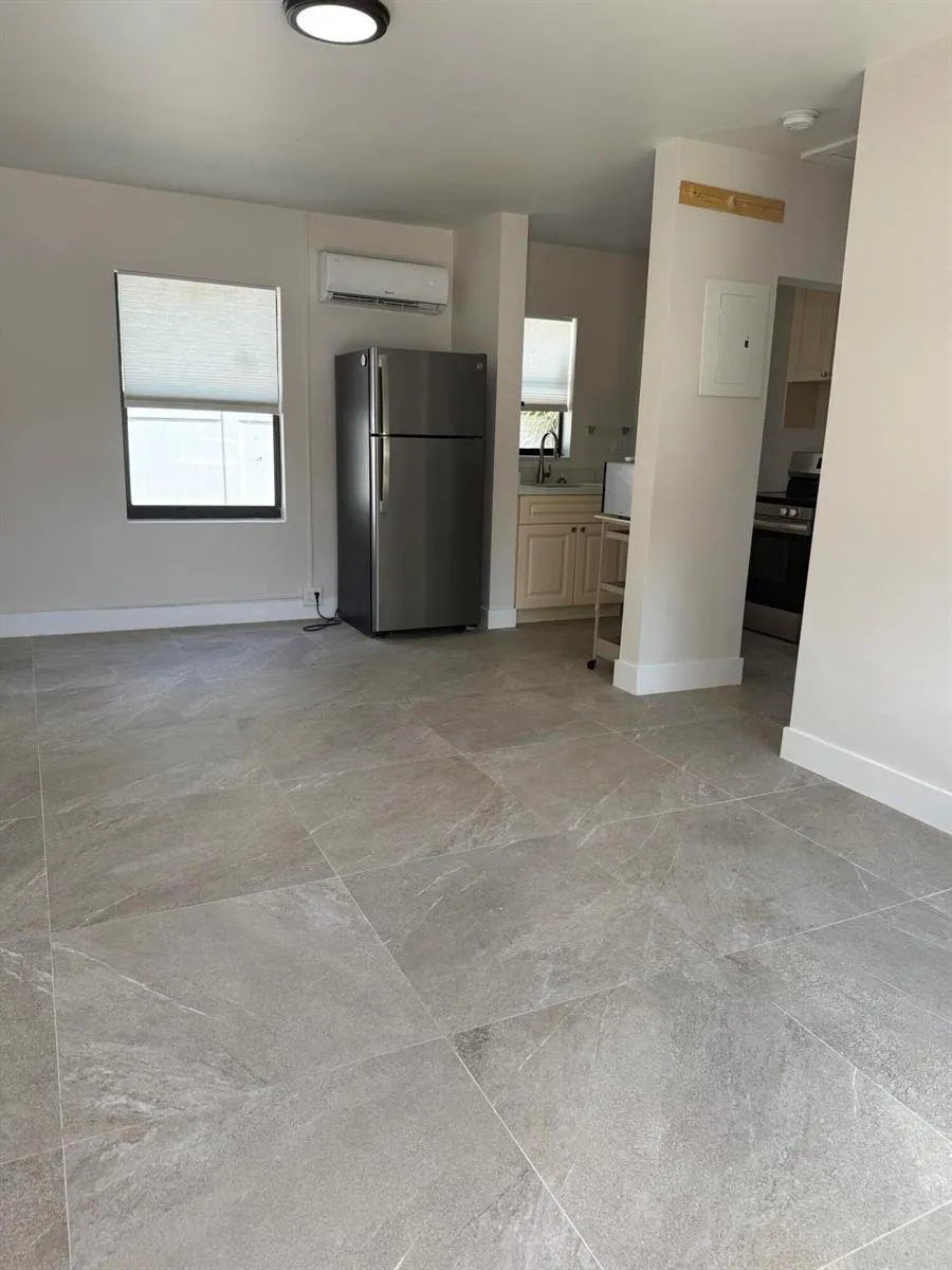 413 S Ocean Boulevard #4 Pompano Beach, FL 33062