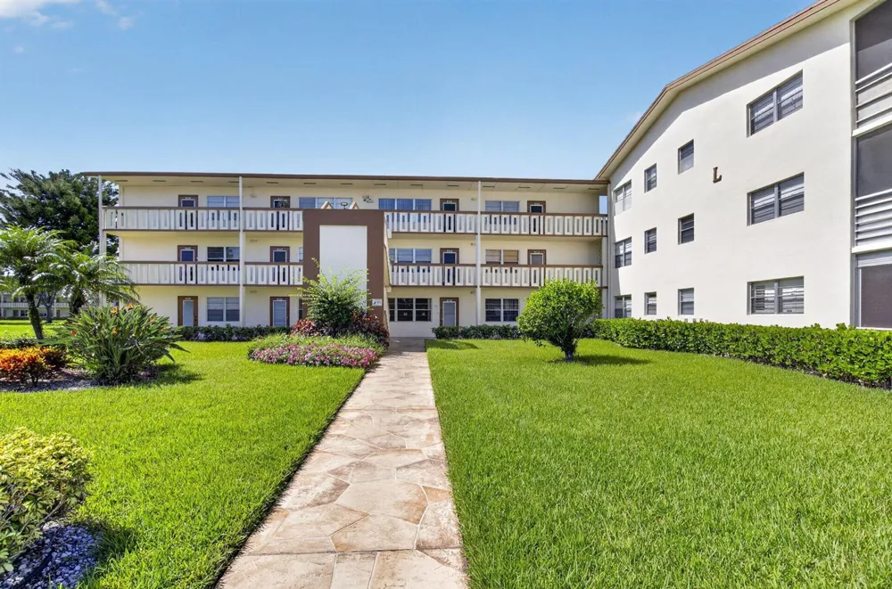 463 MANSFIELD L Boca Raton, FL 33434