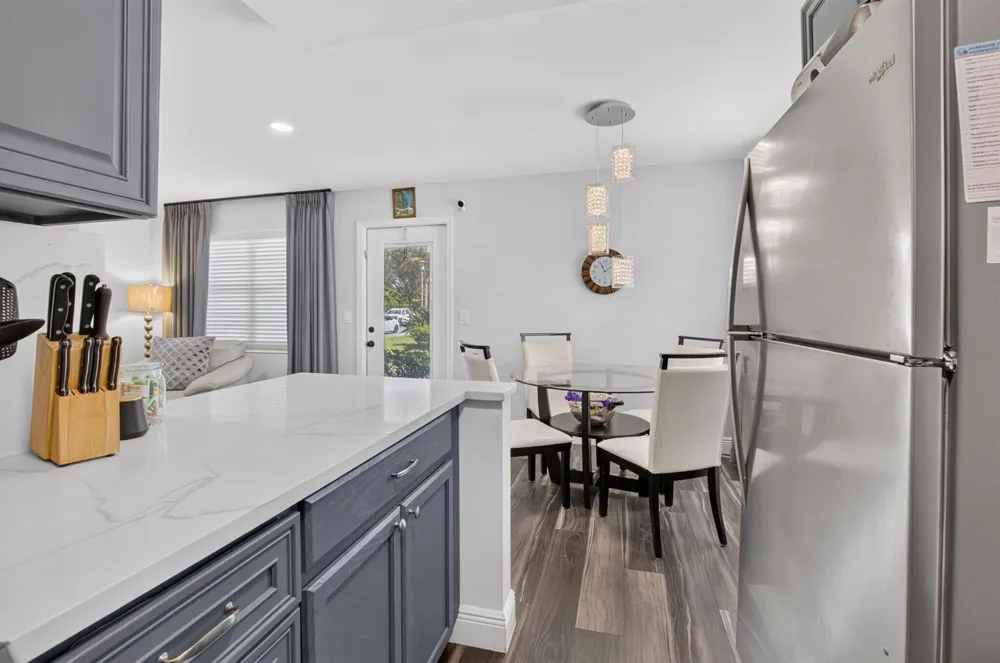 463 MANSFIELD L Boca Raton, FL 33434