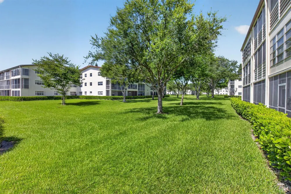 463 MANSFIELD L Boca Raton, FL 33434