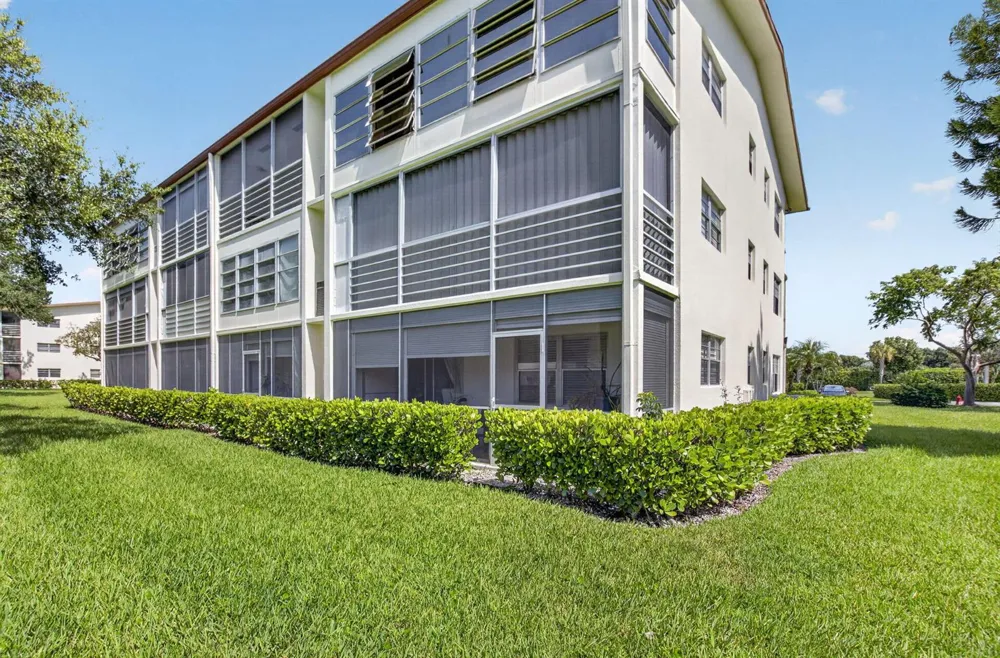 463 MANSFIELD L Boca Raton, FL 33434