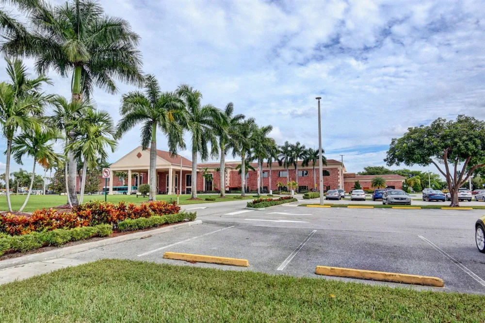 463 MANSFIELD L Boca Raton, FL 33434