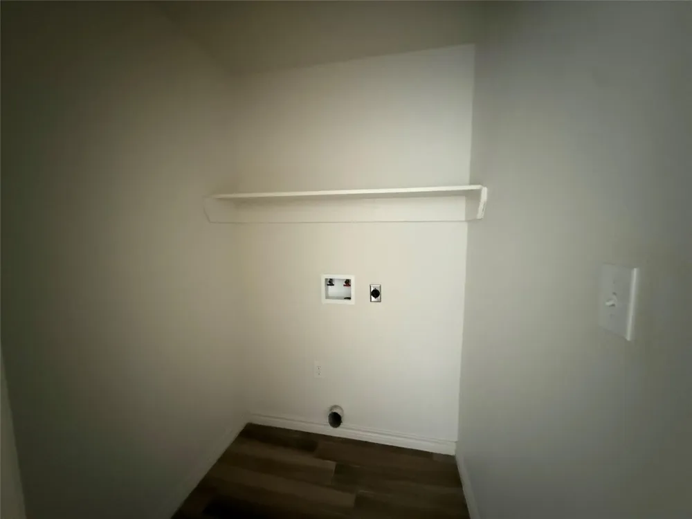 2724 Avenue D #7 San Leon, TX 77539
