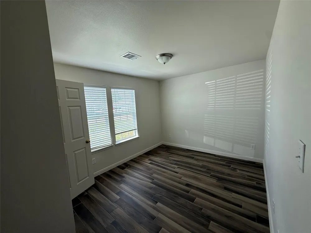 2724 Avenue D #7 San Leon, TX 77539