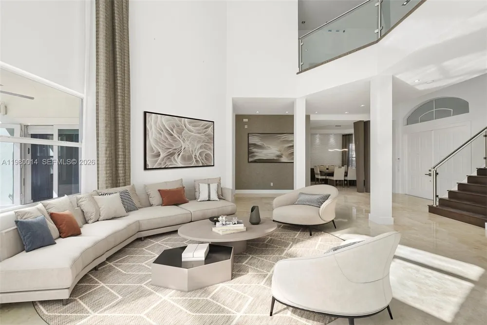 822 Meridian Ln Hollywood, FL 33019