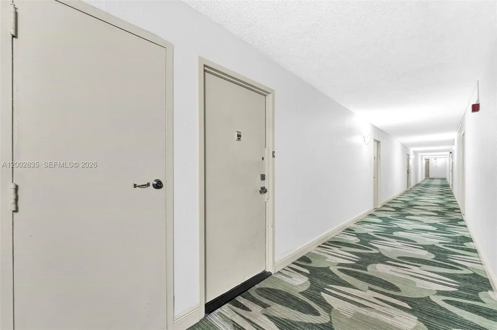 1000 Parkview Dr #407 Hallandale Beach, FL 33009