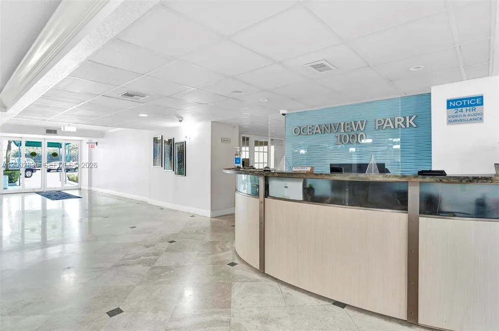 1000 Parkview Dr #407 Hallandale Beach, FL 33009